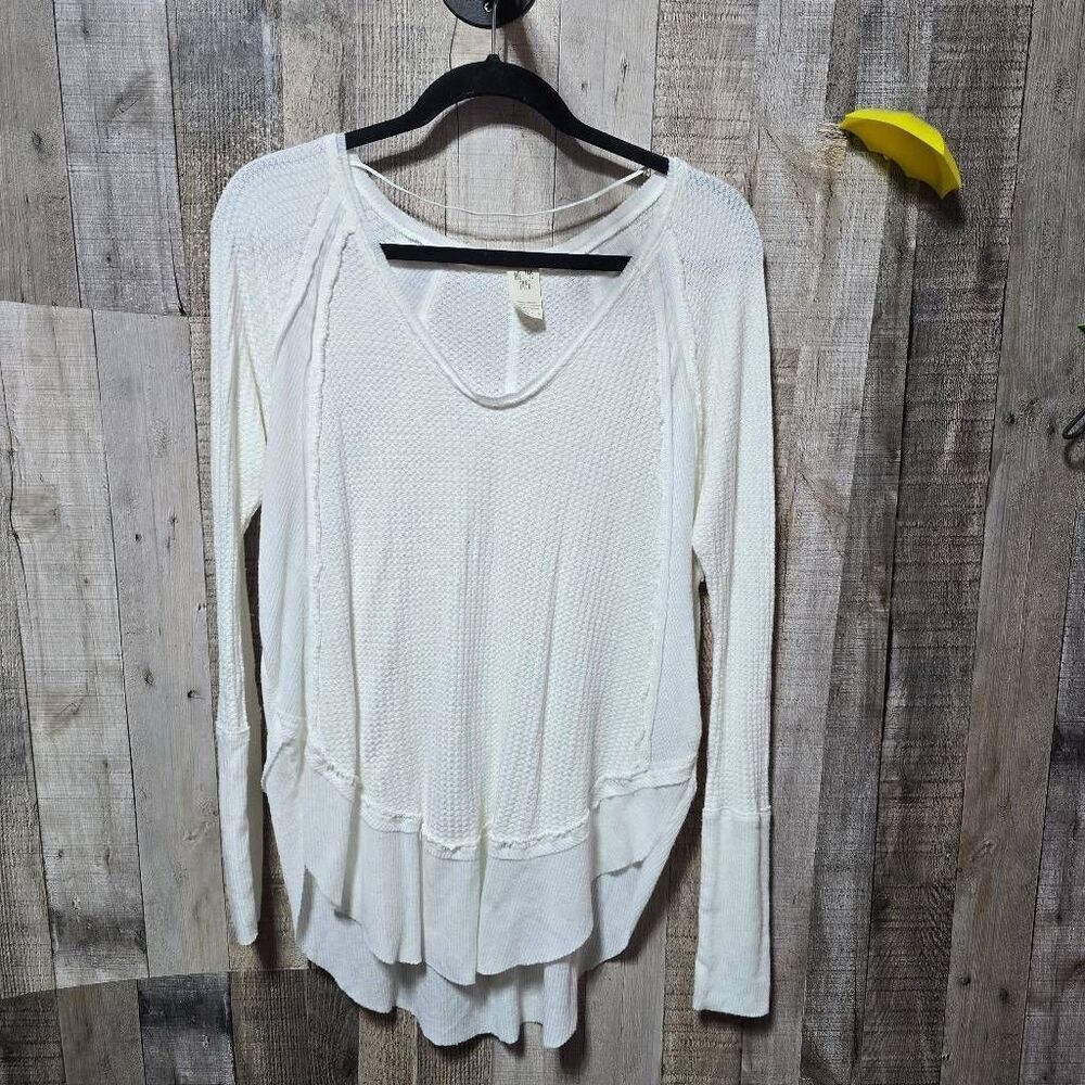 We The Free People Catalina White Waffle Knit Thermal Top Small Vanilla Basic - Picture 2 of 5